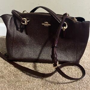 Cross body COACH purse